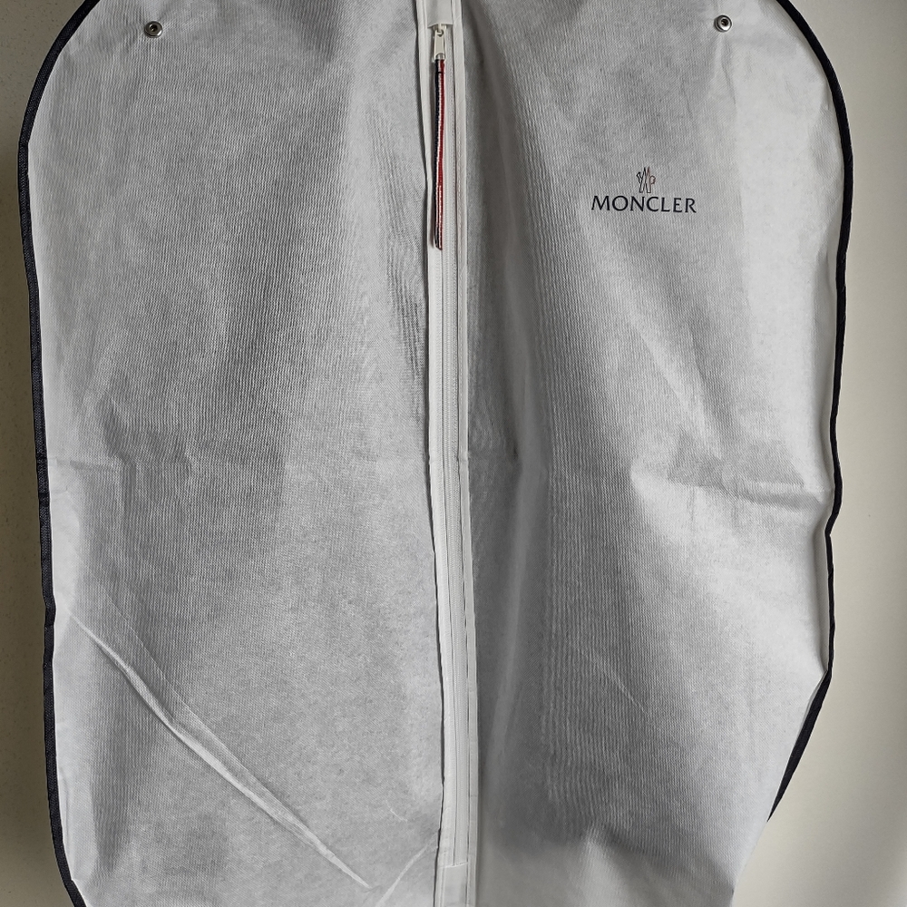 Quilted Moncler Vest 5 - Picture 4 of 11